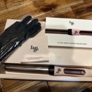 NWT L'ange Le Curl Curling Wand 25 mm Titanium Iron Styling Tool Blush 1" Barrel